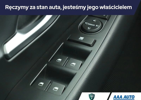Kia Sportage cena 124700 przebieg: 19892, rok produkcji 2023 z Łowicz małe 352